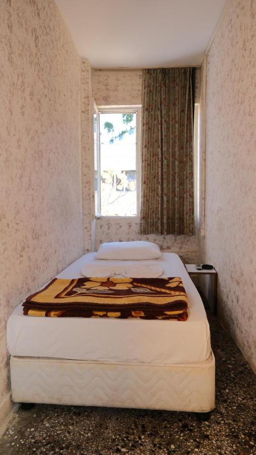 Aziz Pansiyon 3 Antalya Exterior photo